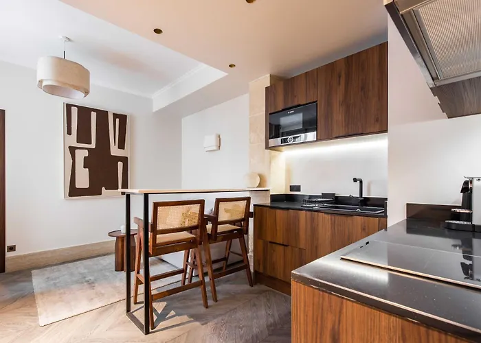 Stylish - 1br-4p - Vendome Square 아파트